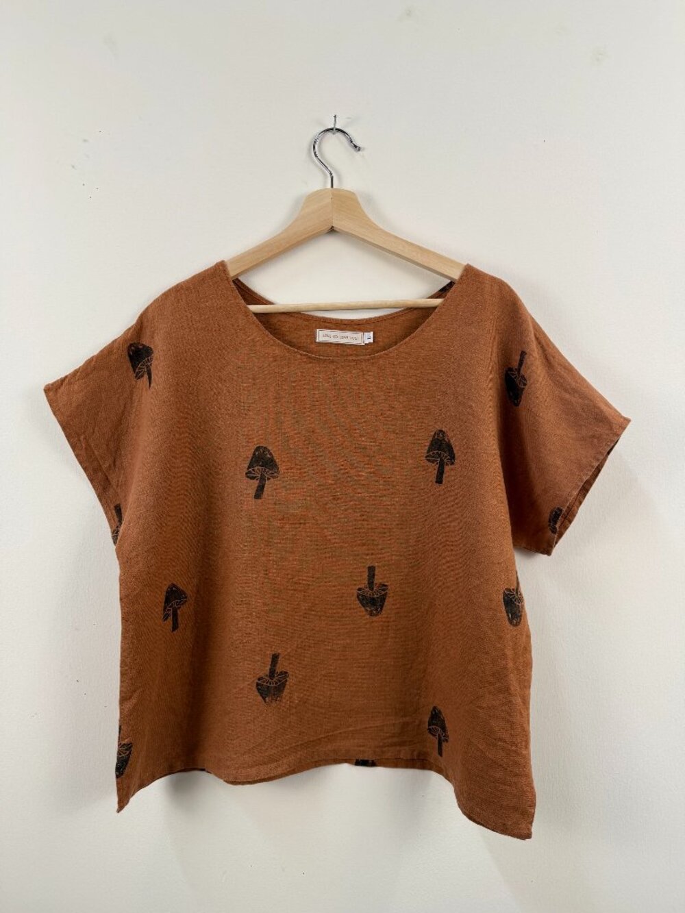 Love To Love You boxy Mushroom Top size L